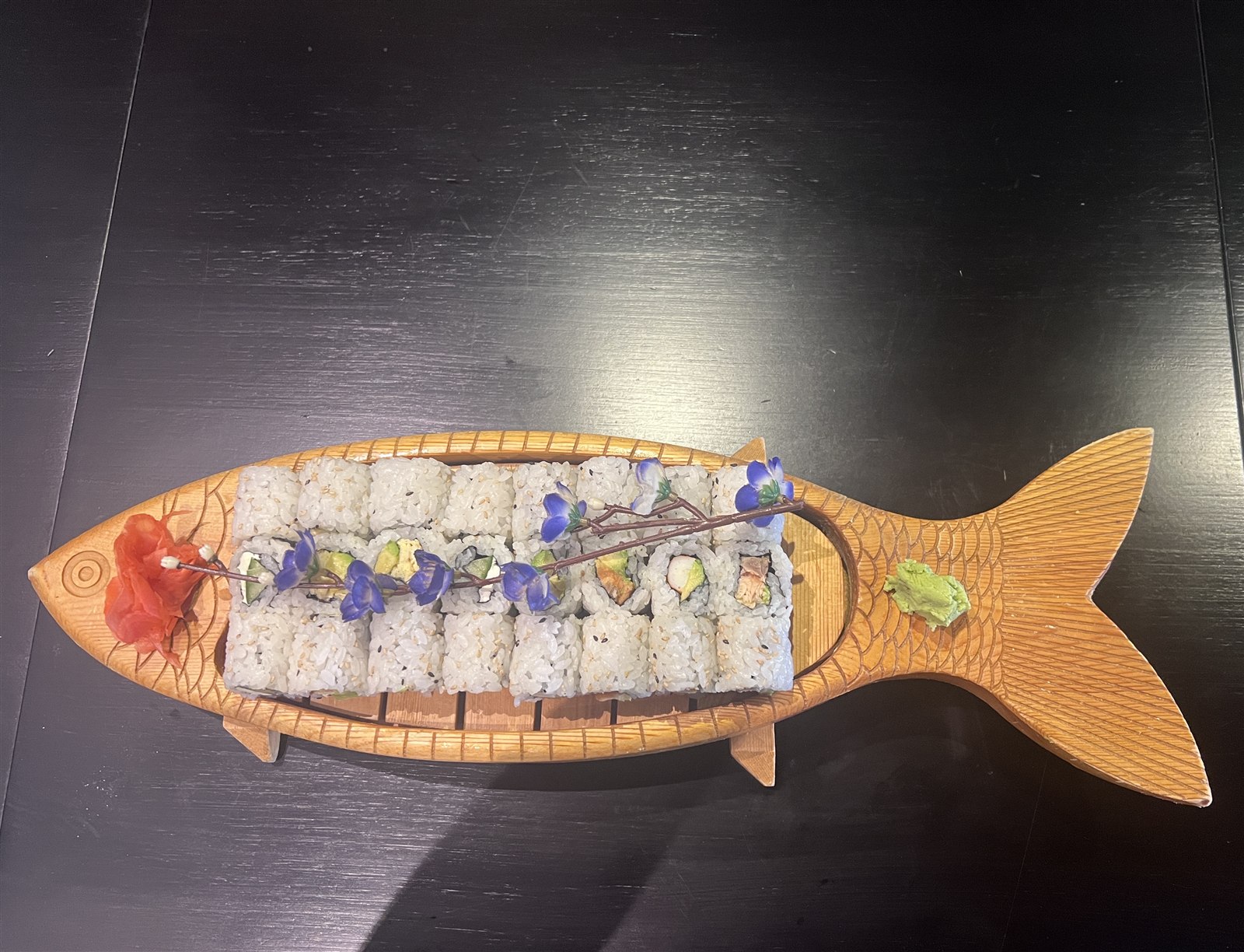 Plateau sushi poisson Hana Kiri