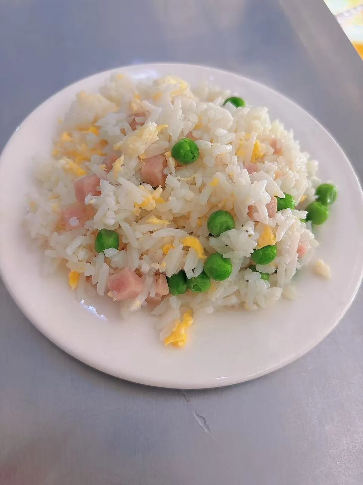 Riz cantonais — LA CANTINE
