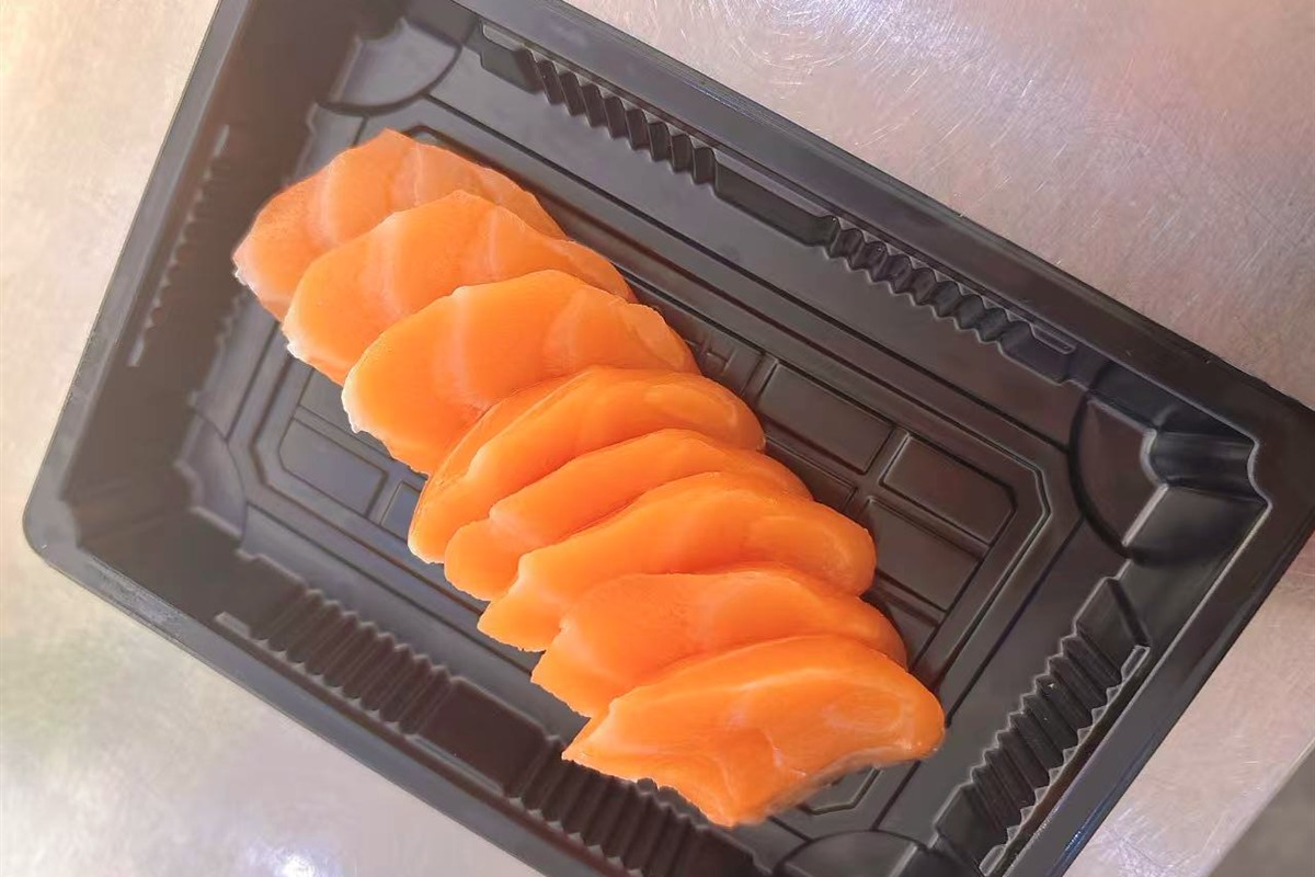 Sashimi saumon — LA CANTINE