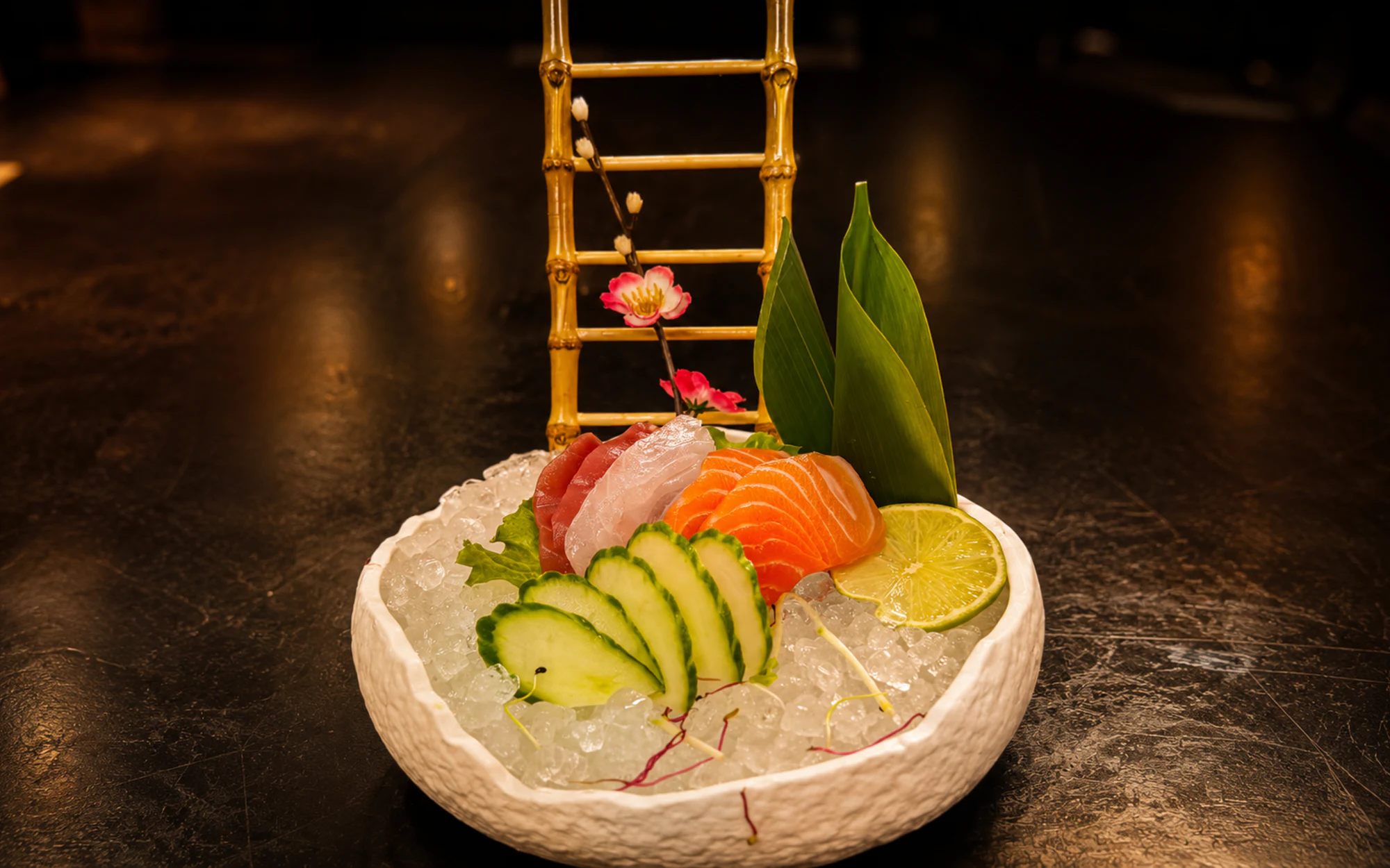 Tartare de saumon et avocat de Mochi Mochi