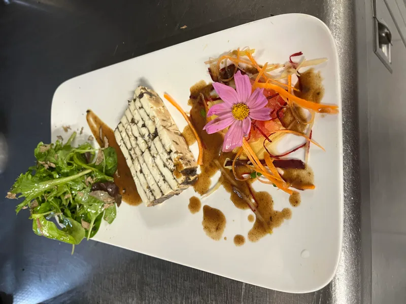 Compressé de brie de RIS aux truffes fraîches