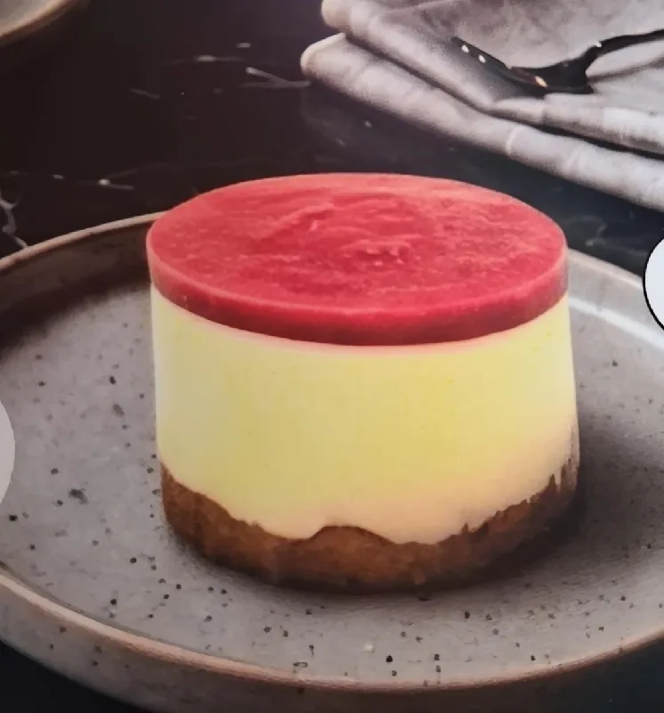 411. CHEESEKE FRAGOLA