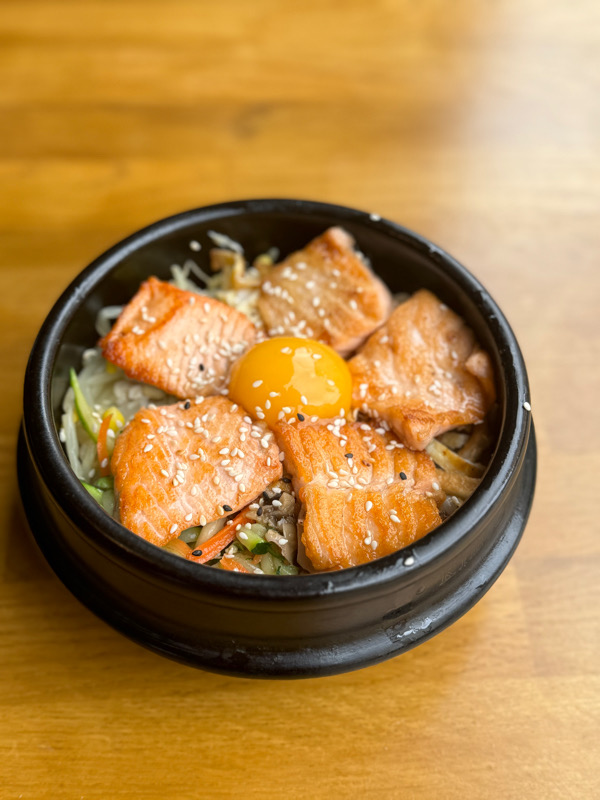 C6. Salmon bimbimbap