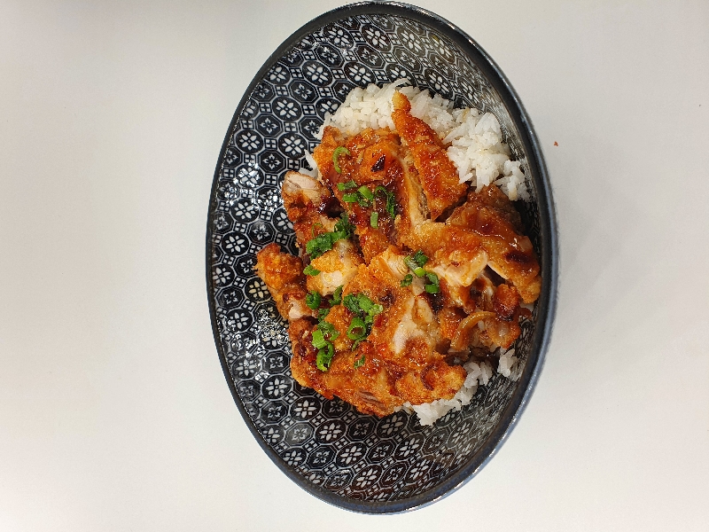 Poulet sauce curry ou sauce maison