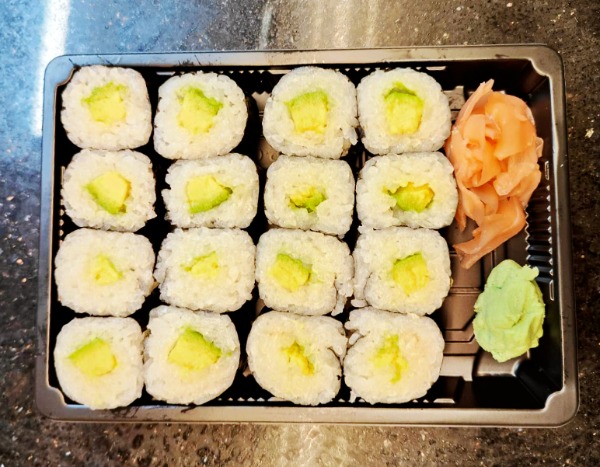 J12. 🍙 16P California concombre
