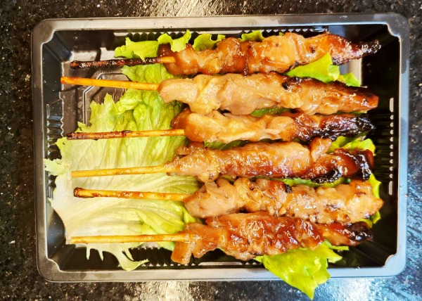 Y1. Yakitori brochette de poulet/6p