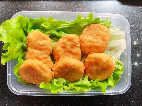 E4. Nuggets de poulet 6P 🍗