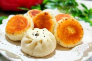 Spécialité brioche au boeuf grillés 6pcs 牛肉生煎包 6p