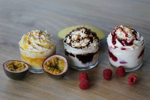 VERY SUNDAE