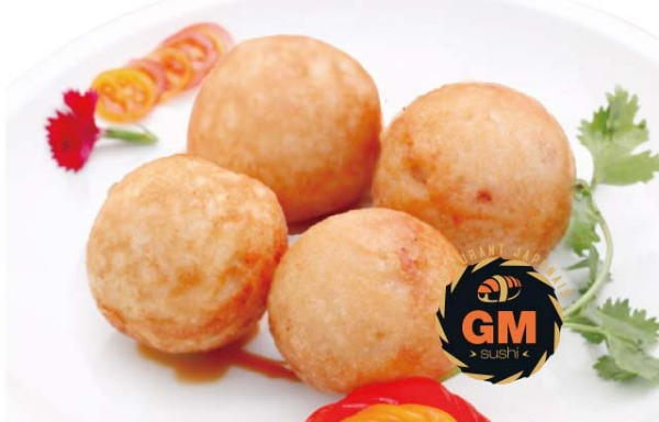 E8. Takoyaki au poulpe (4 pièces)