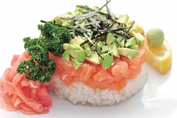 FA1 tartare sur riz vinaigré saumon avocat
