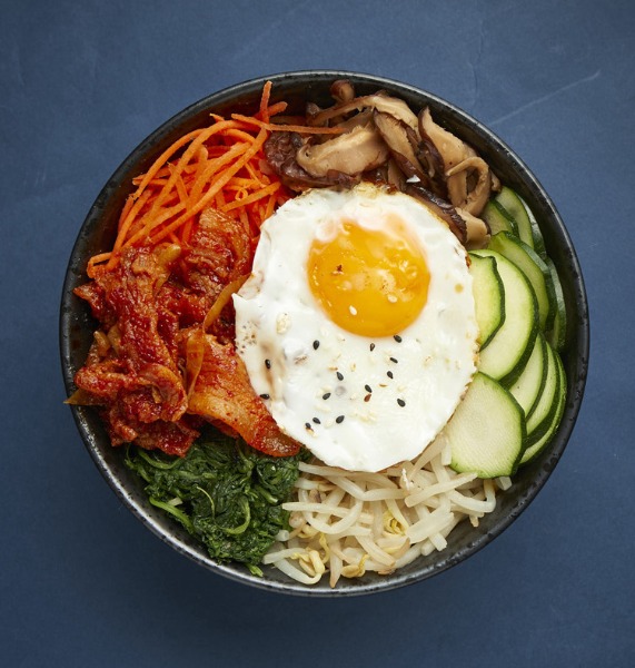 B3. Bibimbap au porc