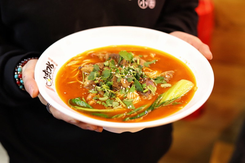 G7. Braised beef noodle