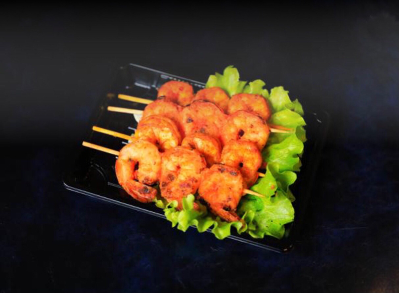J20A. Brochettes au crevettes (4 pièces)