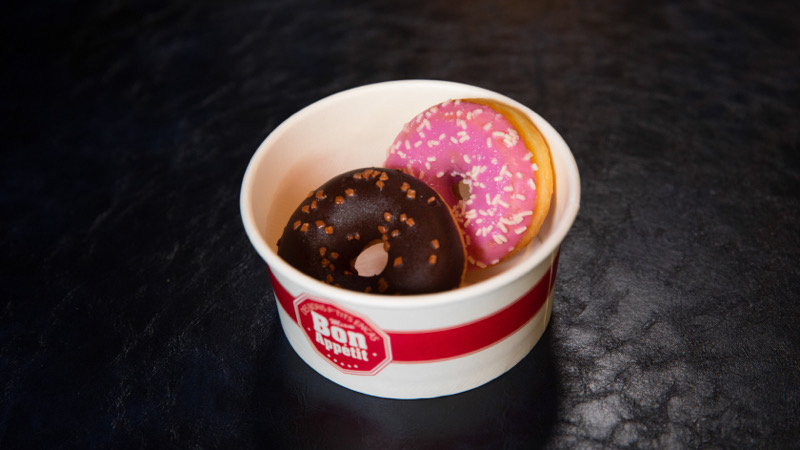 D1 Dessert donut