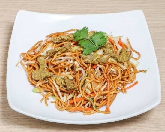 N1. Nouilles ou pâtes de riz ou riz sauté au boeuf