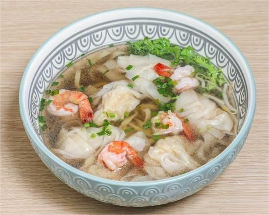 S3. Soupe de nouilles aux raviolis crevettes