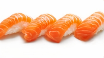 7. sushi saumon (4 pièces)