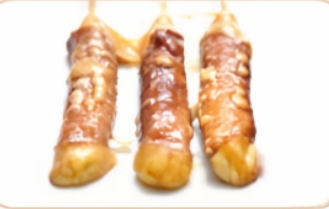 28. 3 brochettes de boeuf au fromage