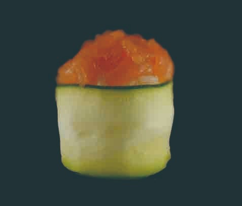 B9. Bignè di zucchine e salmone