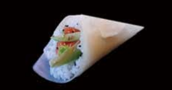 T9. Temaki Salmone e avocado in foglia di riso