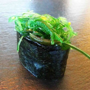 G1. Gunkan wakame
