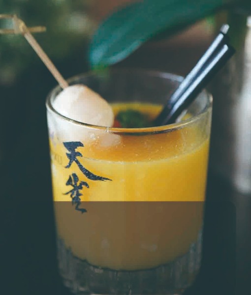 Mango sorbet con Lychees