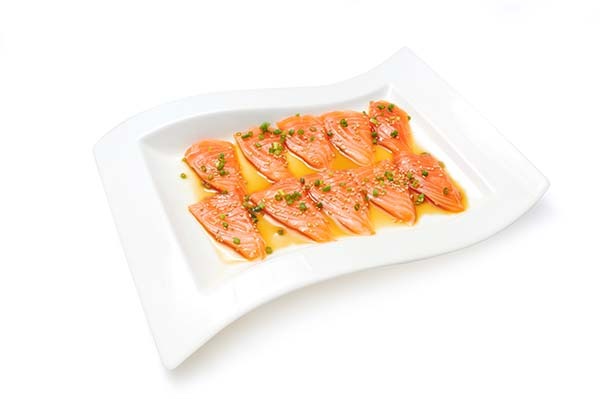 SS1. Sashimi saumon