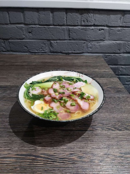 N5. Ramen au porc laqué
