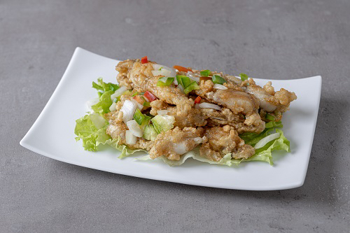 P16. Cuisses de grenouille au sel et au poivre