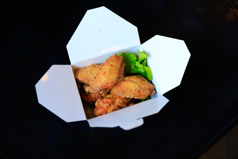 F9. Ailes de poulet