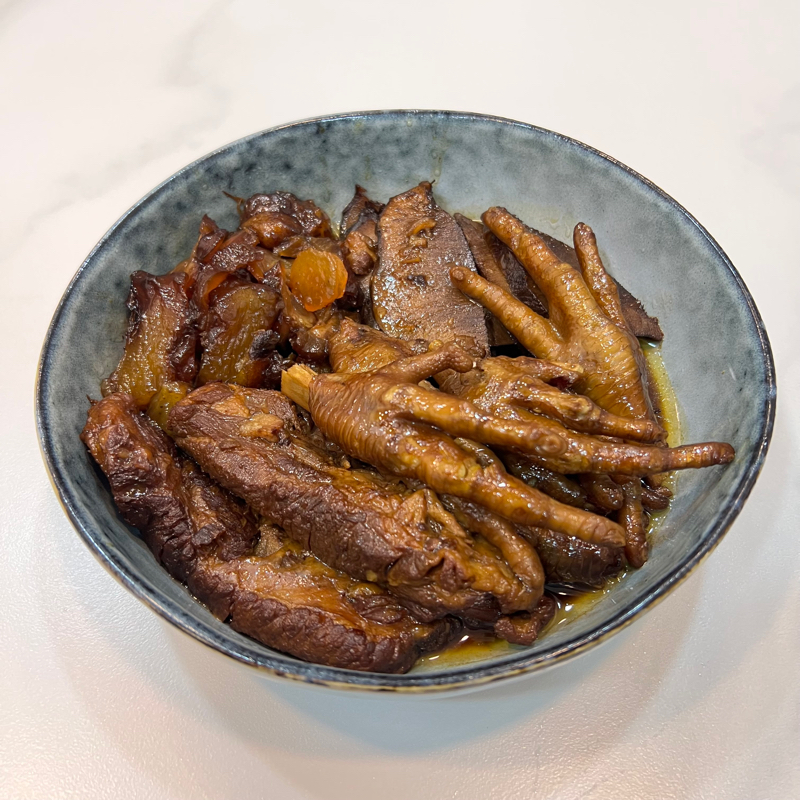 Assortiment de plats parfumés