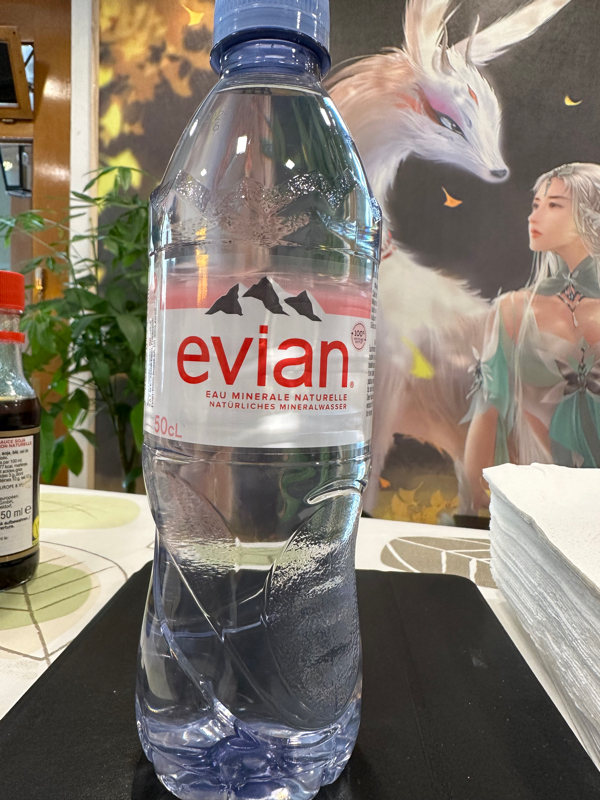 Evian mineralwasser