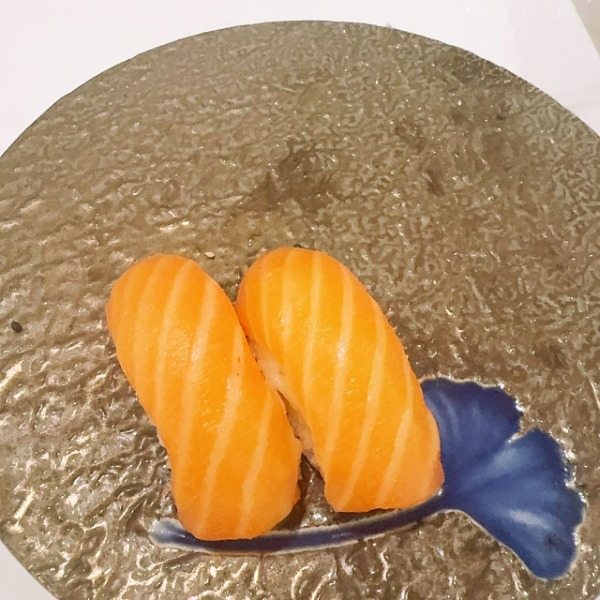 S1. Sushi saumon