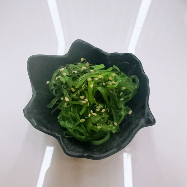 A2. Salade de wakame