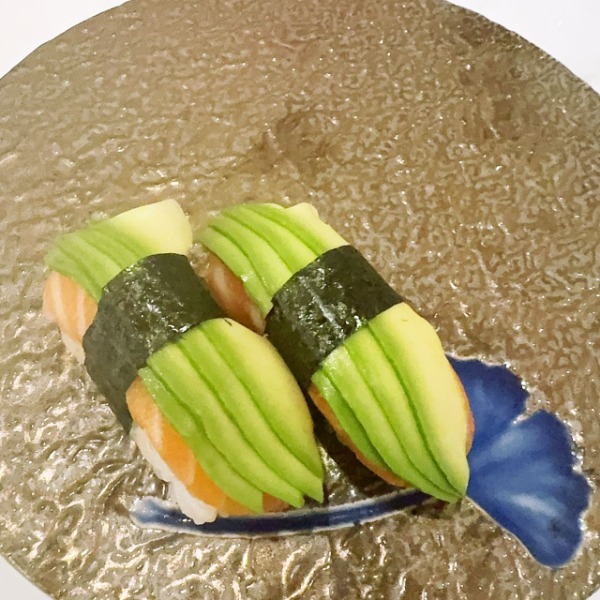 S5. Sushi saumon avocat