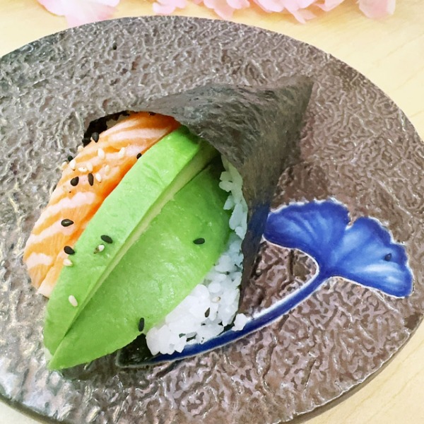 T5. Temaki saumon avocat