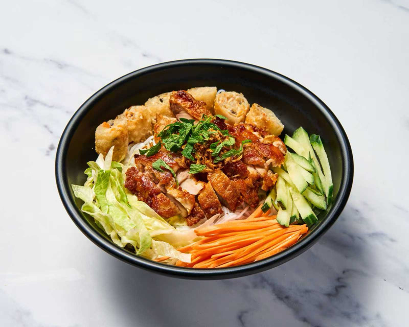 Fried chicken bo bun