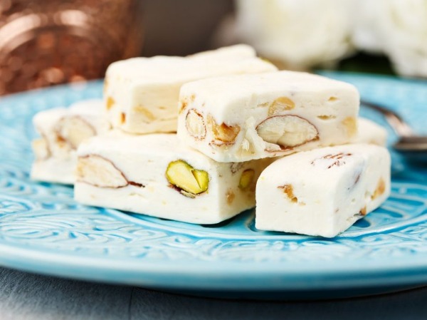 D4 Nougat