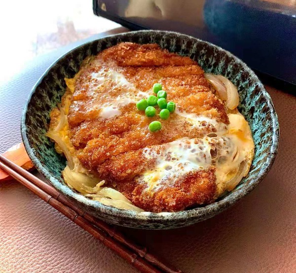 M6 KATSUDON