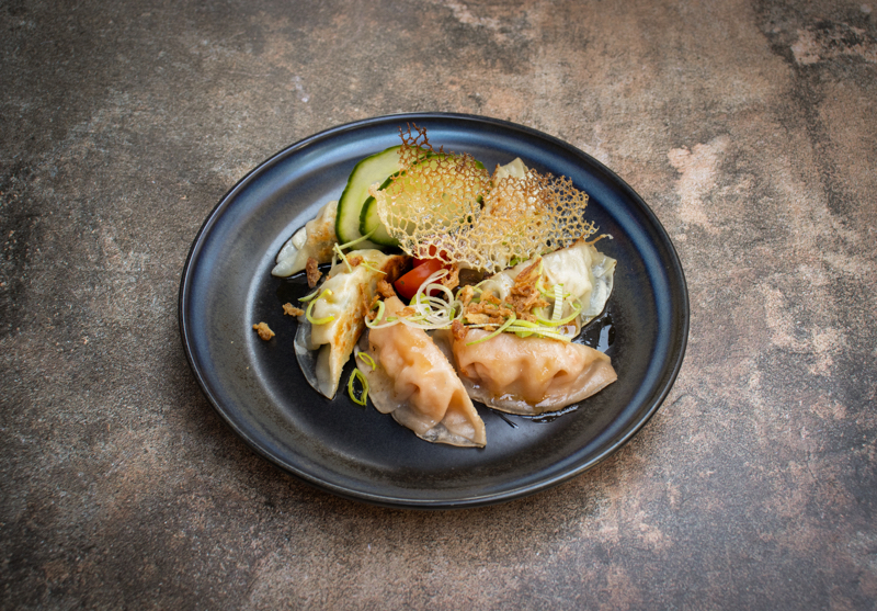 C4 GYOZA (6 Pièces) 🥟煎餃