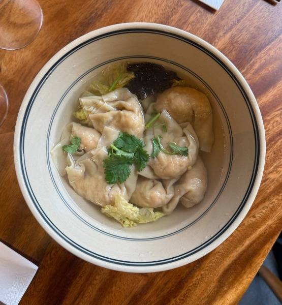 R1. Wonton aux crevettes (avec soupe)