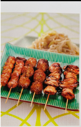 MC1(1鸡肉串+2鸡丸串+2鸡翅串+1牛油串)riz+salade