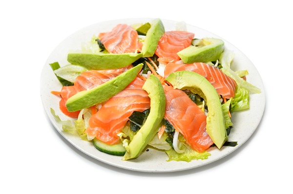 A9. Salade saumon avocat
