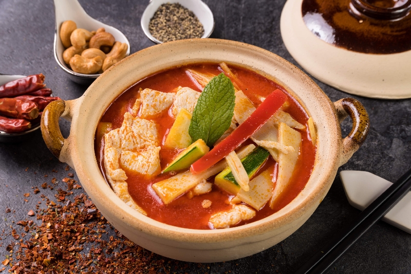 29. Poulet curry rouge (sans riz)