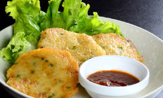 E7 Galette coréenne 3pcs (pomme de terre et ciboulettes)