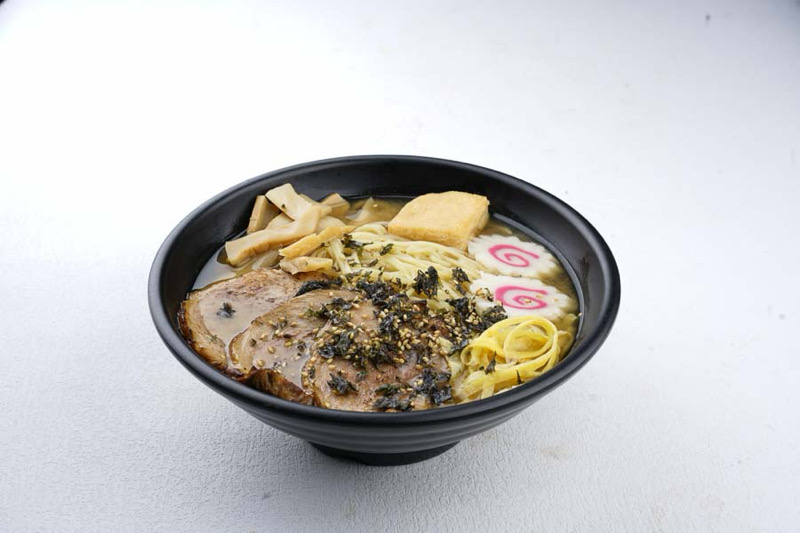 R2 TONKOTSU RAMEN