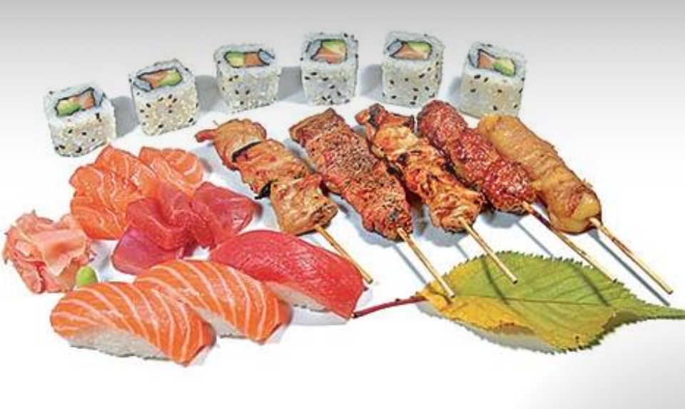 F SUSHI MAKI SASHIMI YAKITORI