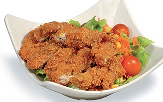 616 Salade poulet pané