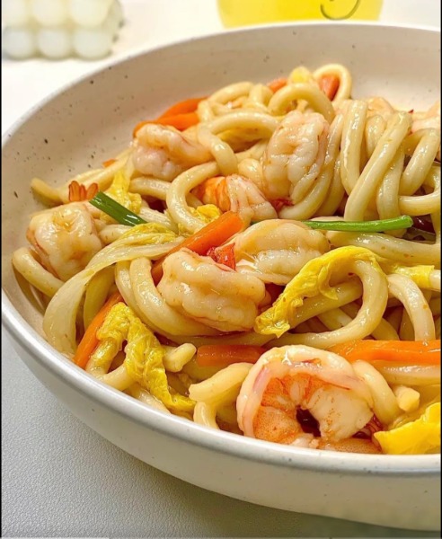 45. UDON GAMBERI